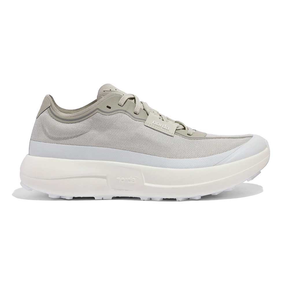 Women's 005 Trail Shoe - Neve - Regular (B)