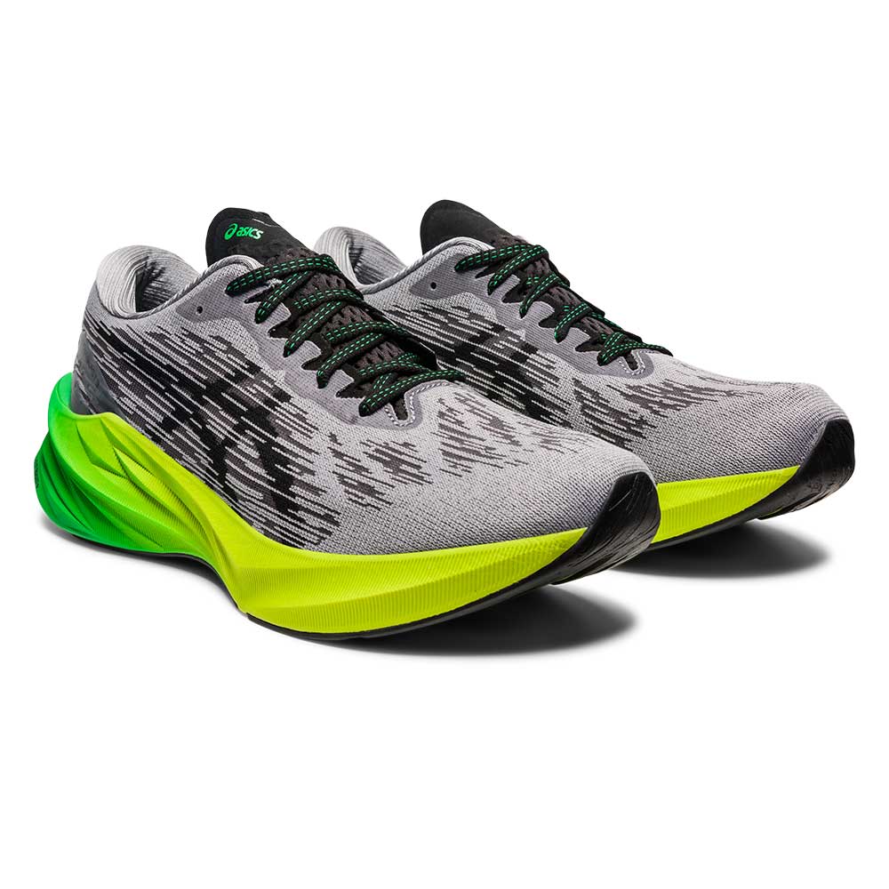 Men's Novablast 3 Running Shoe - Sheet Rock/Black - Regular (D)
