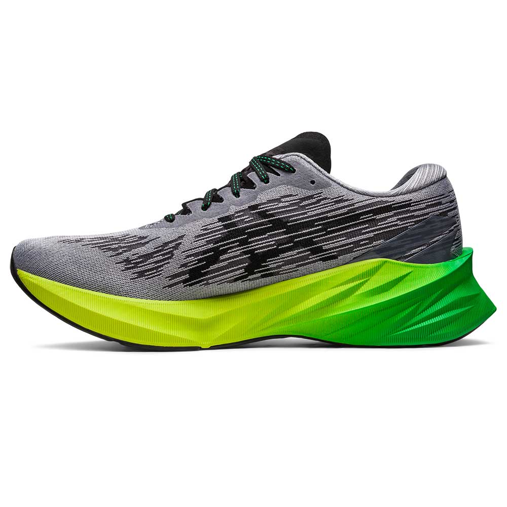 Men's Novablast 3 Running Shoe - Sheet Rock/Black - Regular (D)