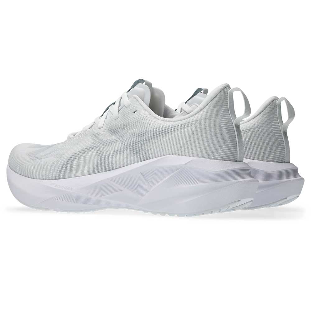 Men's Novablast 5 Running Shoe - White/Piedmont Grey - Regular (D)