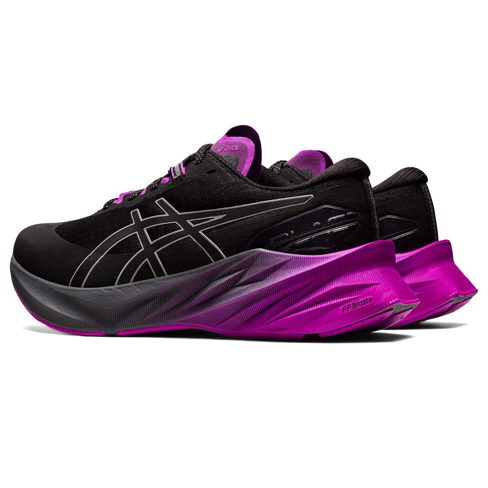 Women's Novablast 3 Lite-Show Running Shoe - Black/Orchid - Regular (B)