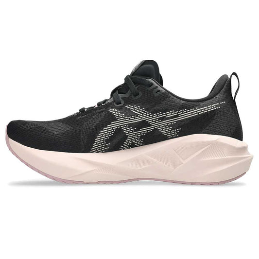Women's Novablast 5 Running Shoe - Black/Pearl Pink - Regular (B)