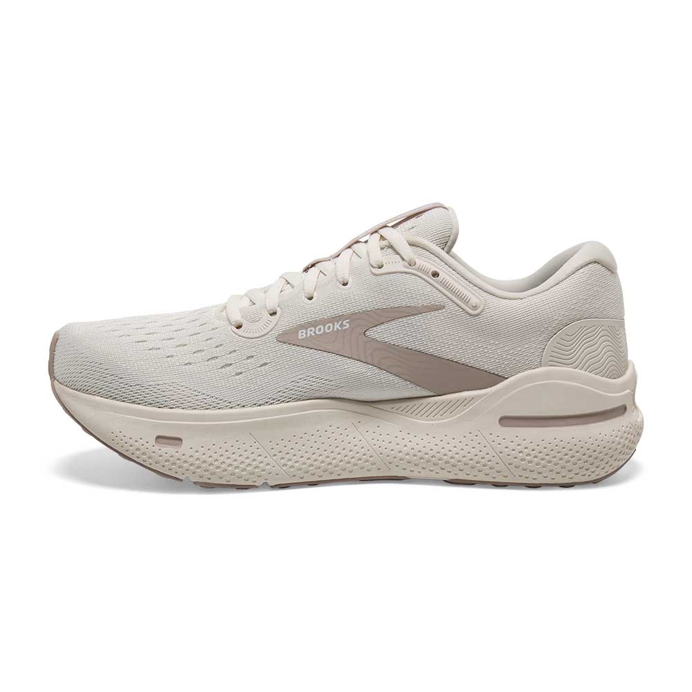 Men's Ghost Max Running Shoe - Coconut/White Sand/Chateau - Regular (D)