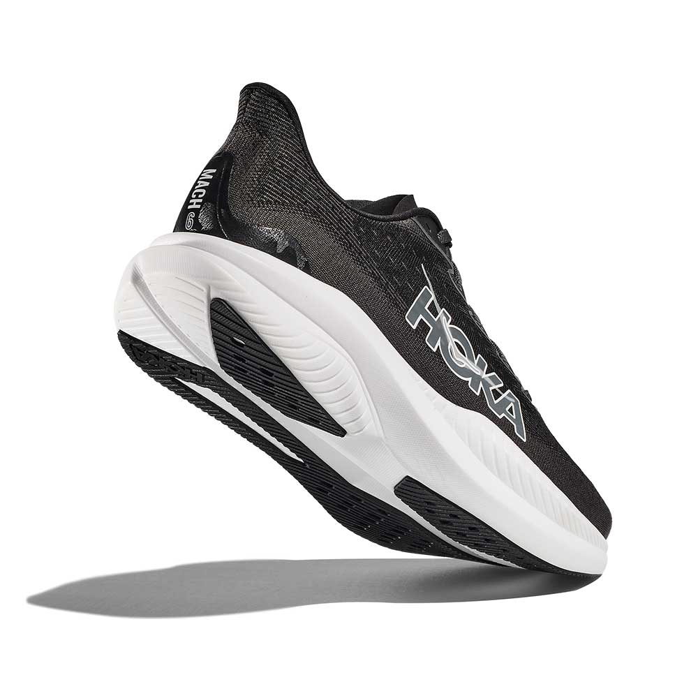 Men's Mach 6 Running Shoe - Black/White - Regular (D)