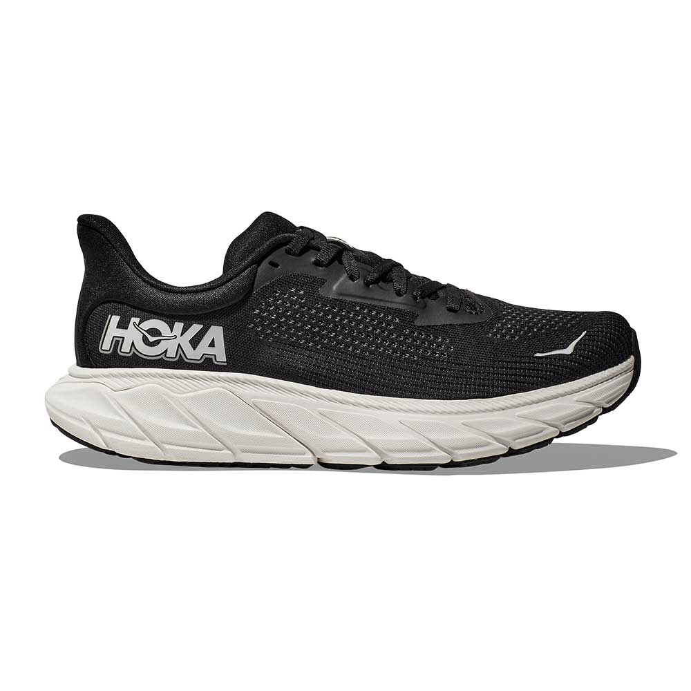 Women's Arahi 7 Running Shoe - Black/White - Regular (B)