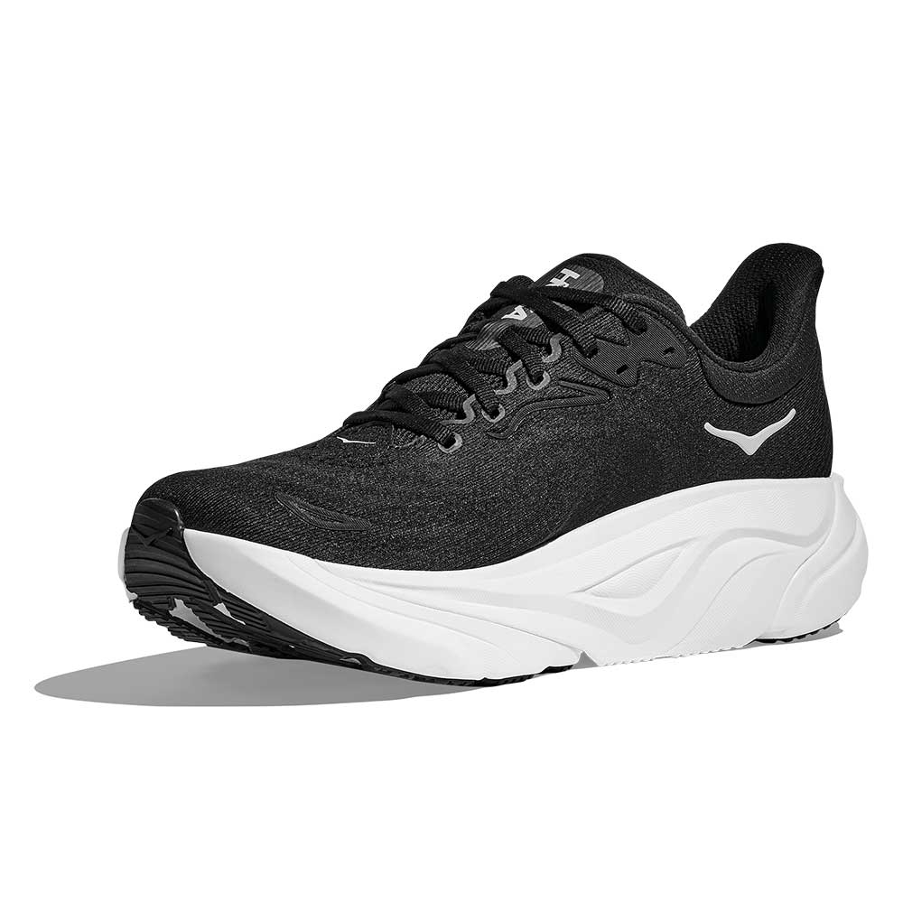 Women's Arahi 8 Running Shoe - Black/White - Regular (B)