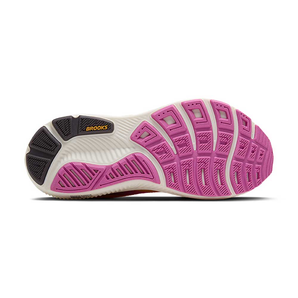 Women's Ghost 17 Running Shoe - Apricot/Grey/Pink - Regular (B)