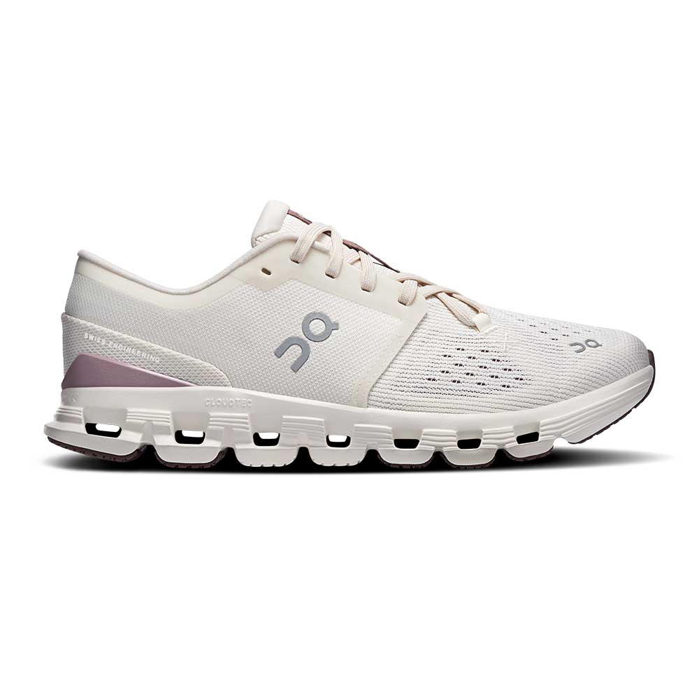 Women's Cloud X 4 Running Shoe - Ivory/Heron - Regular (B