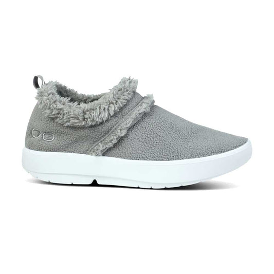 Womnen's OOcoozie Low Recovery Shoe - Slate - Regular (B)