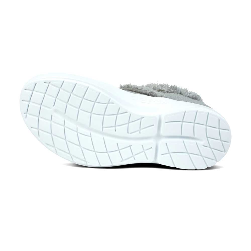 Womnen's OOcoozie Low Recovery Shoe - Slate - Regular (B)