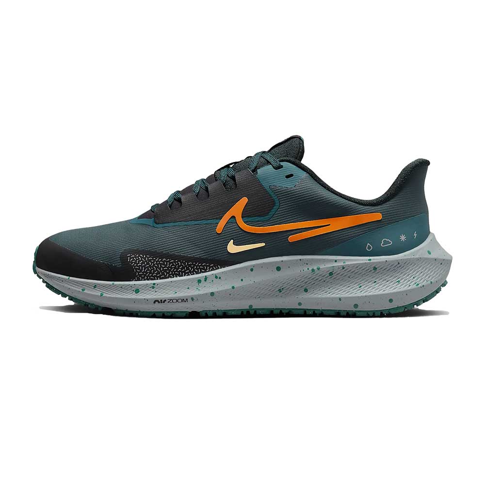Men's Pegasus Shield Running Shoe - Deep Jungle/Safety Orange - Regular (D)