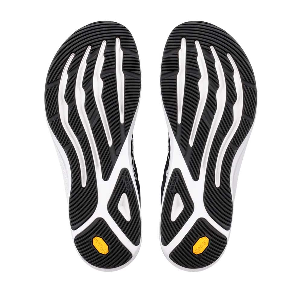 Men's Torin 9 - Black/White/Black - Regular (D)