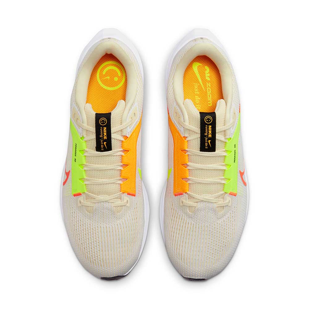 Men's Air Zoom Pegasus 40 Running Shoe - White/Multi Color/Coconut - Regular (D)