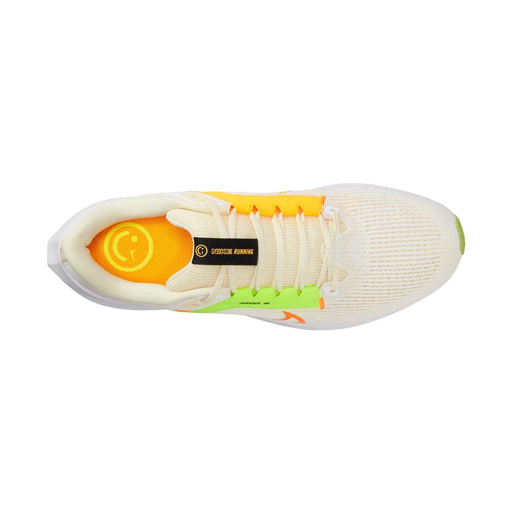 Men's Air Zoom Pegasus 40 Running Shoe - White/Multi Color/Coconut - Regular (D)