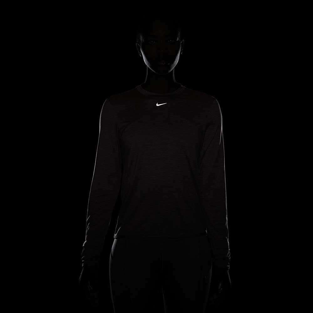 Women's Nike Swift Element Crew Top - Violet Dust