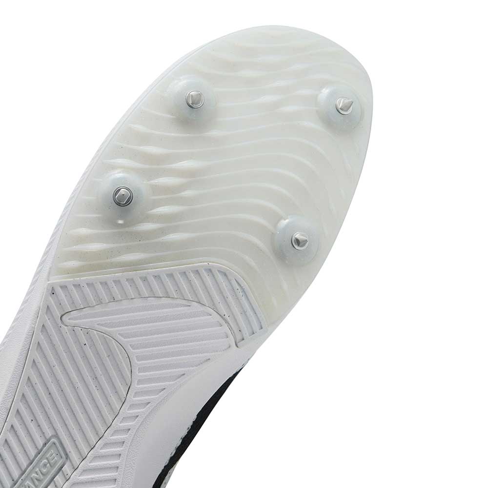 All Gender Nike Zoom Rival Distance- White/Black/Metallic Silver