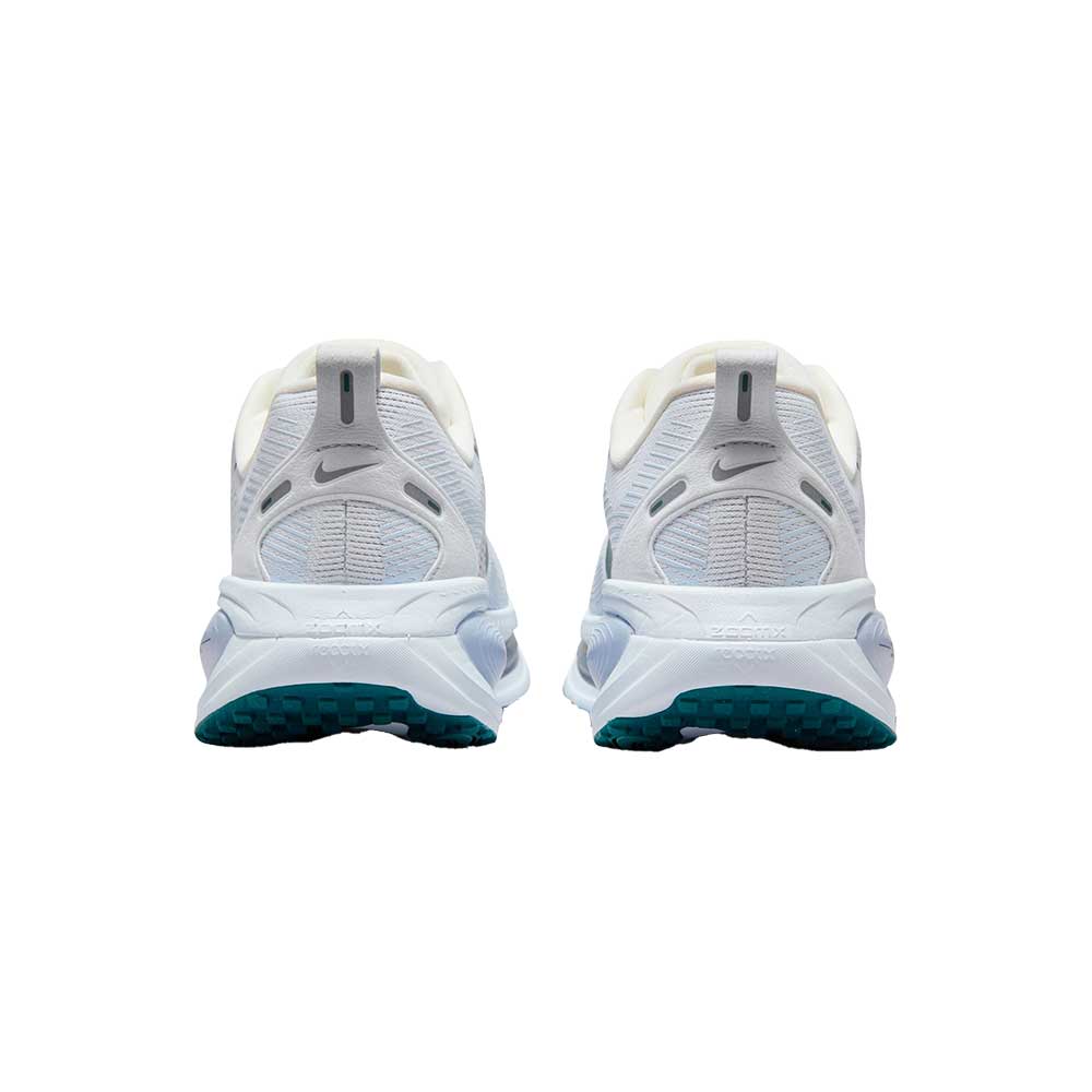 Women's Nike Vomero 18 Running Shoe - Summit White/Geode Teal/Blue Tint - Regular (B)