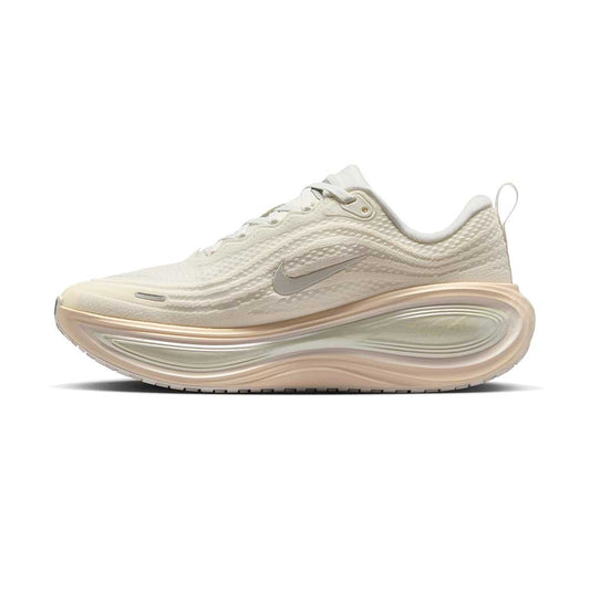 Women's Nike Vomero Plus - Summit White/Chalk/Phantom/Pure Platinum - Regular (B)