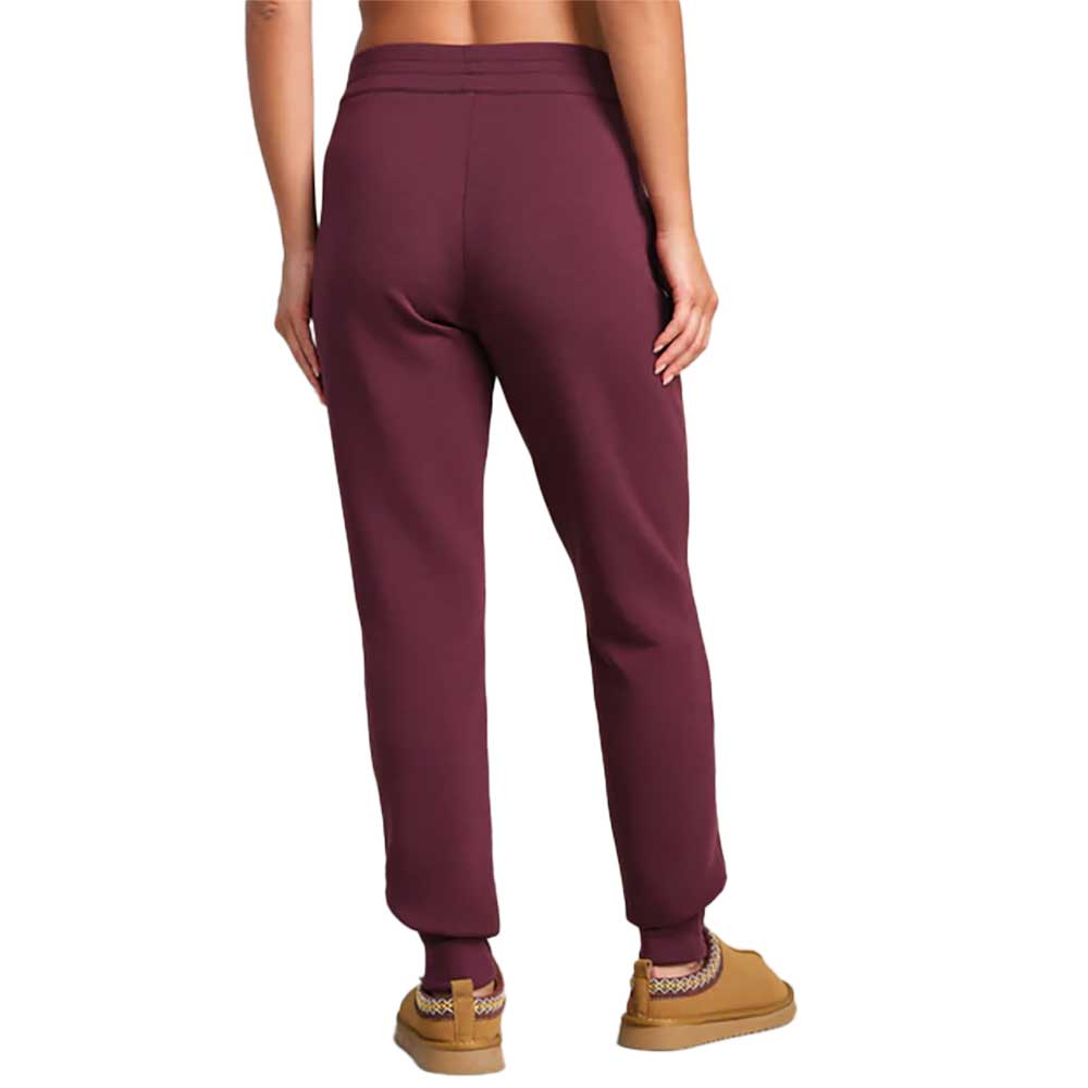 Women's DreamGlow Taper Leg Pant - Bordeaux Red