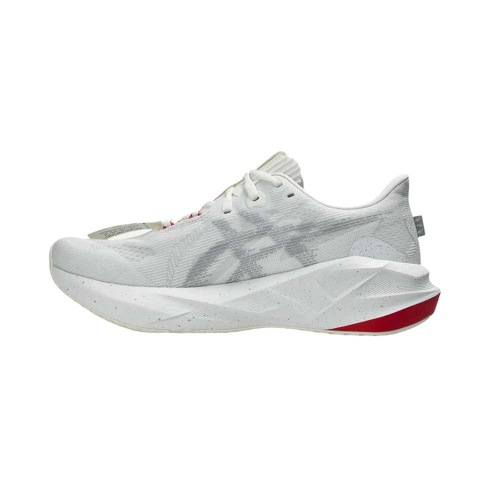 Women's Novablast 5 x Bandit Running Shoe - Lucent White/High Rise - Regular (B)
