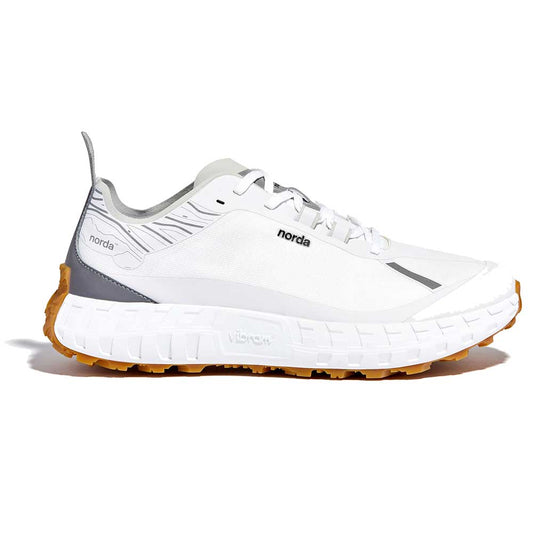 Women's 001 Running Shoe - White/Gum - Regular (B)