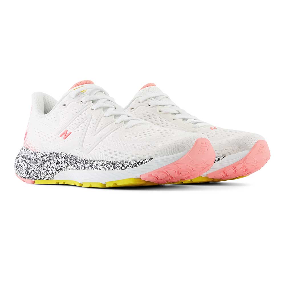 Women's Fresh Foam X 880v13 Running Shoe - Find Your Start - White/Grapefruit - Regular (B)
