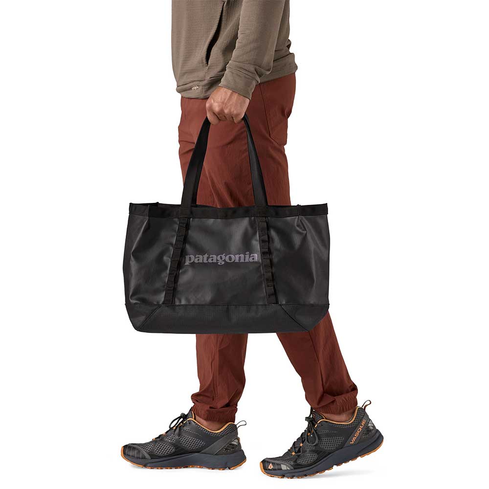 Black Hole Tote 25L - Black
