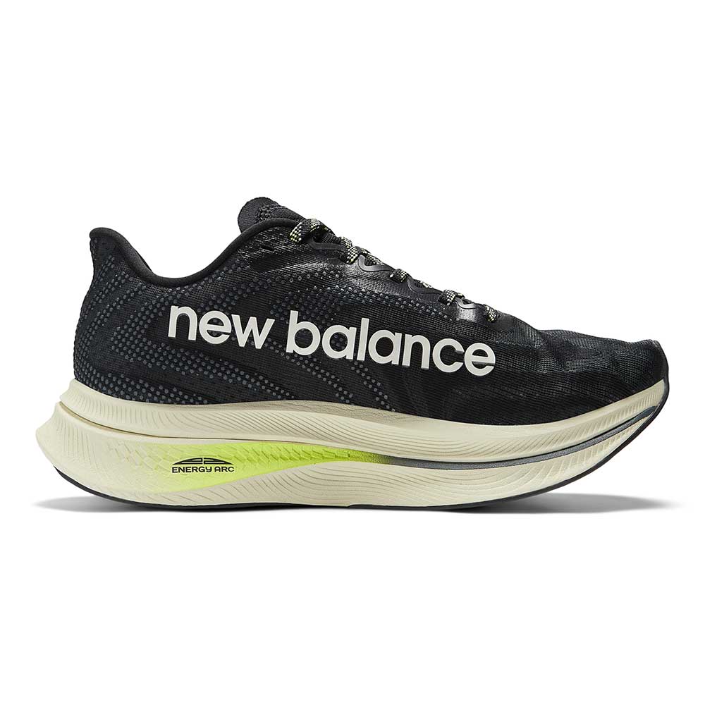 Women's FuelCell SuperComp Trainer v2 Running Shoe - Black/Thirty Watt - Regular (B)