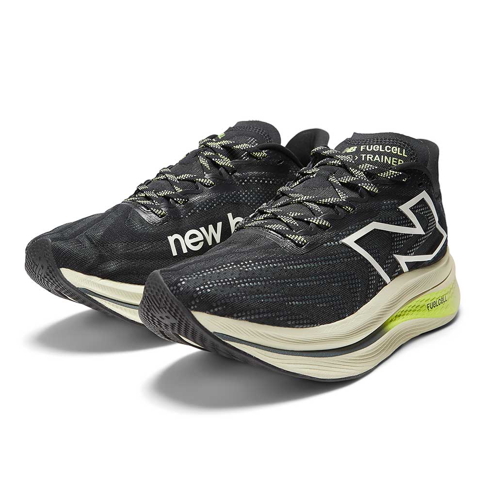 Women's FuelCell SuperComp Trainer v2 Running Shoe - Black/Thirty Watt - Regular (B)