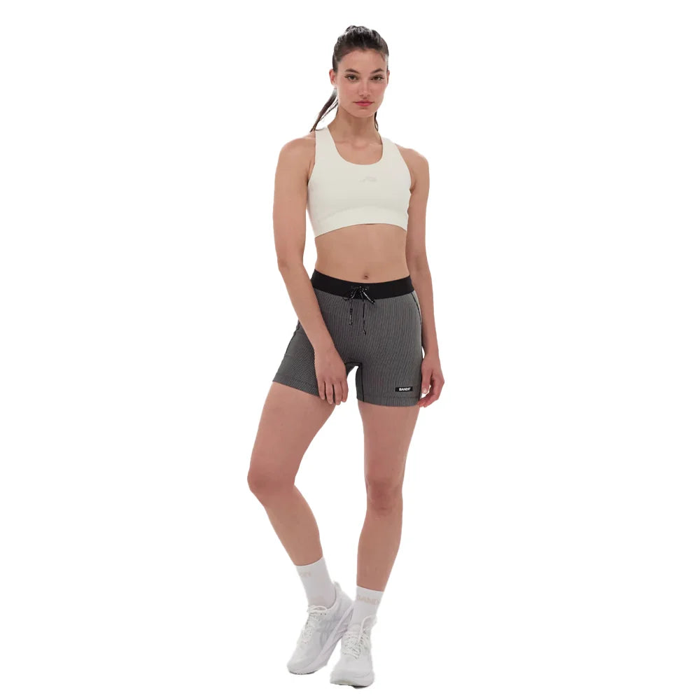 Women's Stamina Scoop Neck Run Bra - Chalk