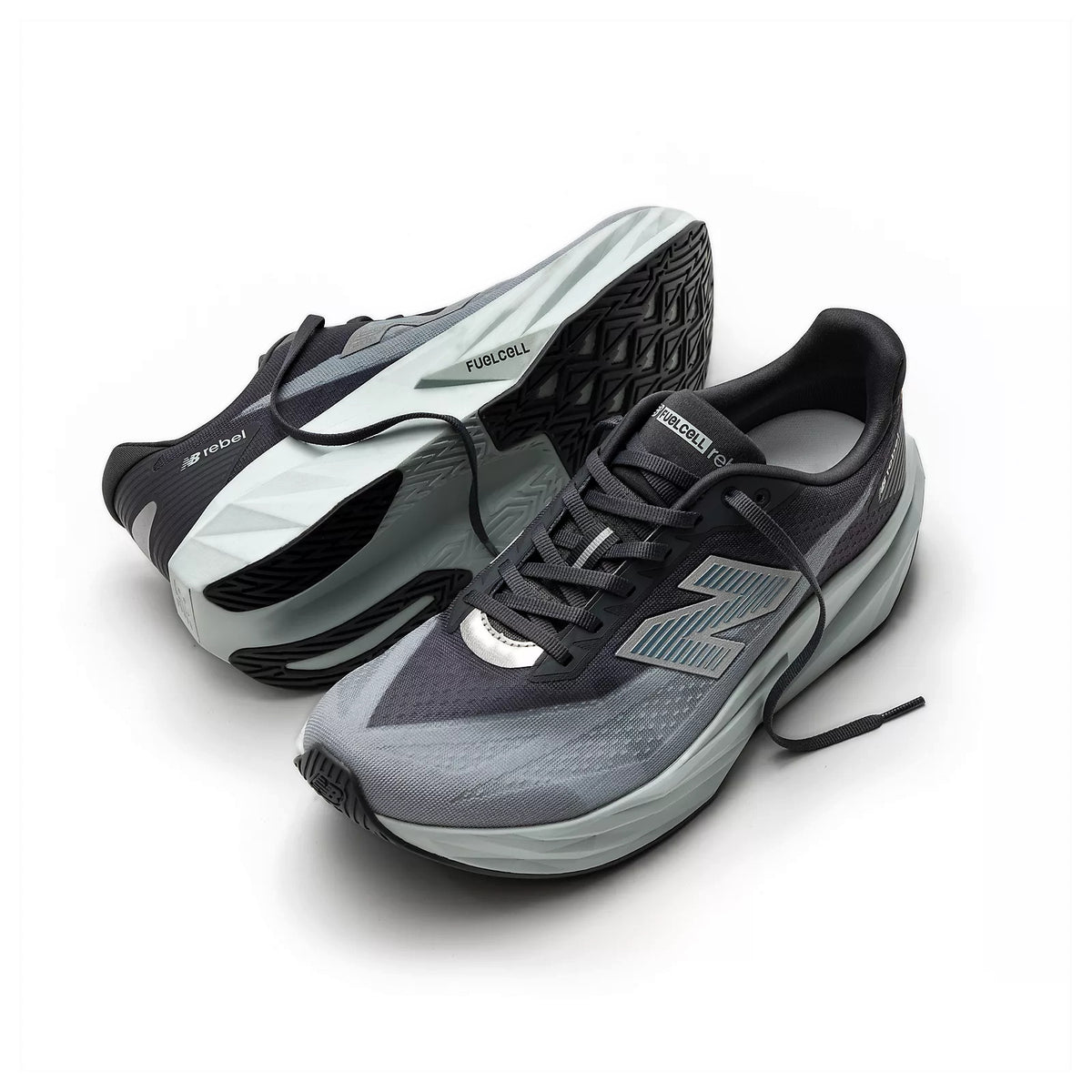 M FuelCell Rebel v5 (D) - Magnet/Light Zinc Blue