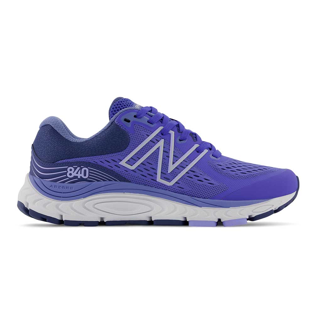 Women's 840v5 Running Shoe - Aura/Moon Shadow - Wide (D)