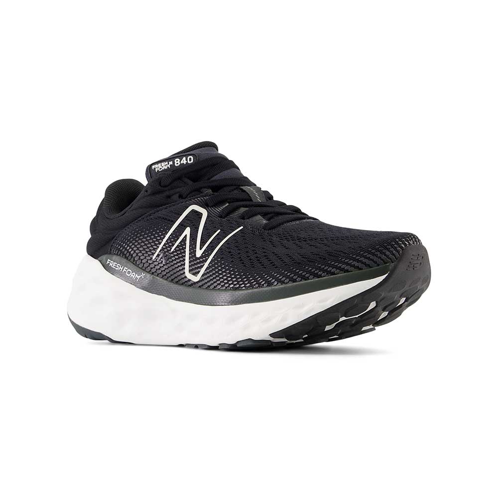 Women's Fresh Foam X 840v1 Running Shoe - Black/Blacktop - Wide (D)