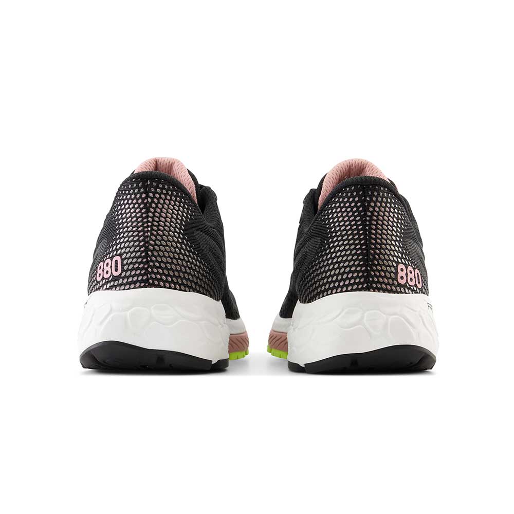 Women's Fresh Foam X 880v13 Running Shoe - Black/Pink Moon - Regular (B)