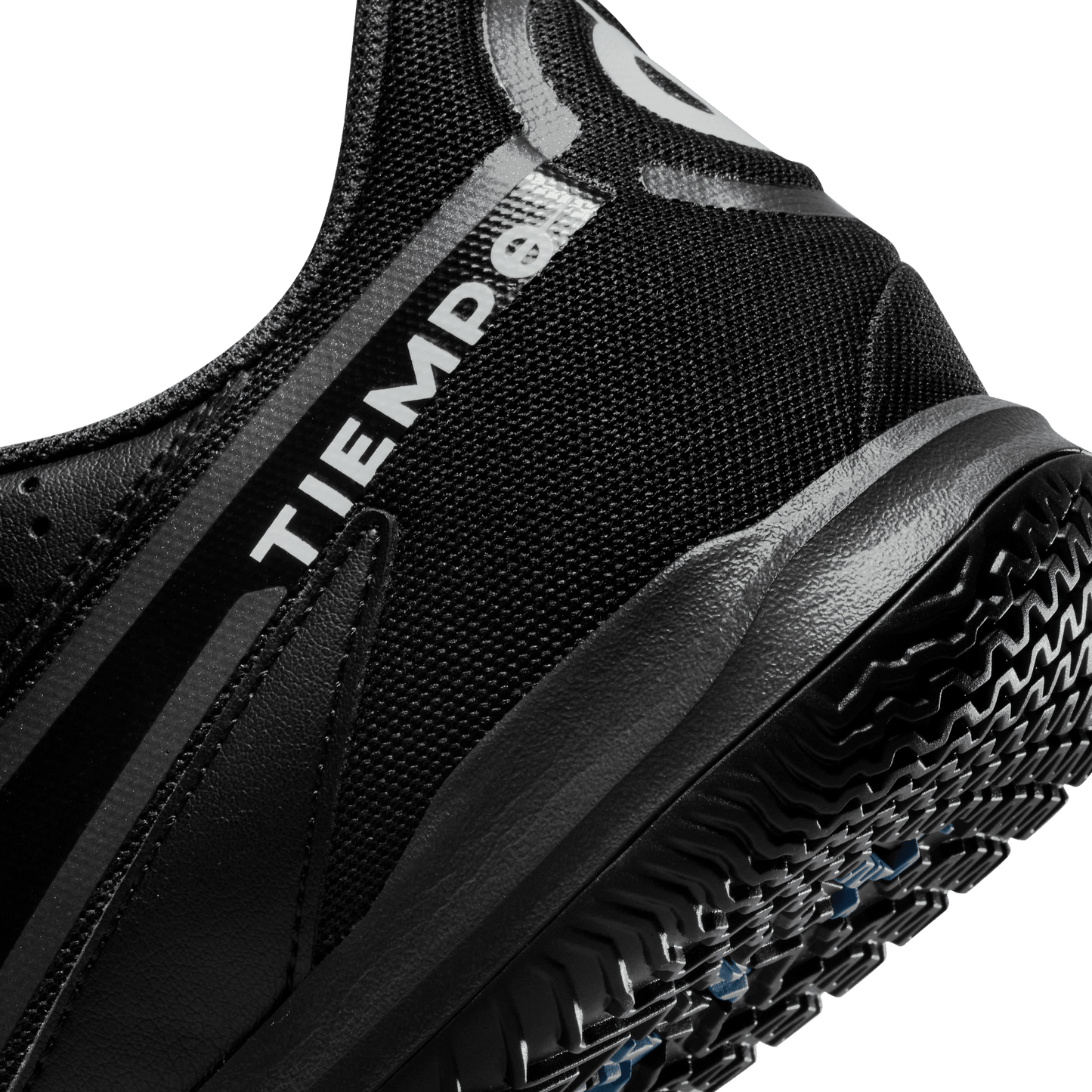Unisex Tiempo Legend 9 Academy IC Soccer Shoe - Black/Dark Smoke - Regular (D)