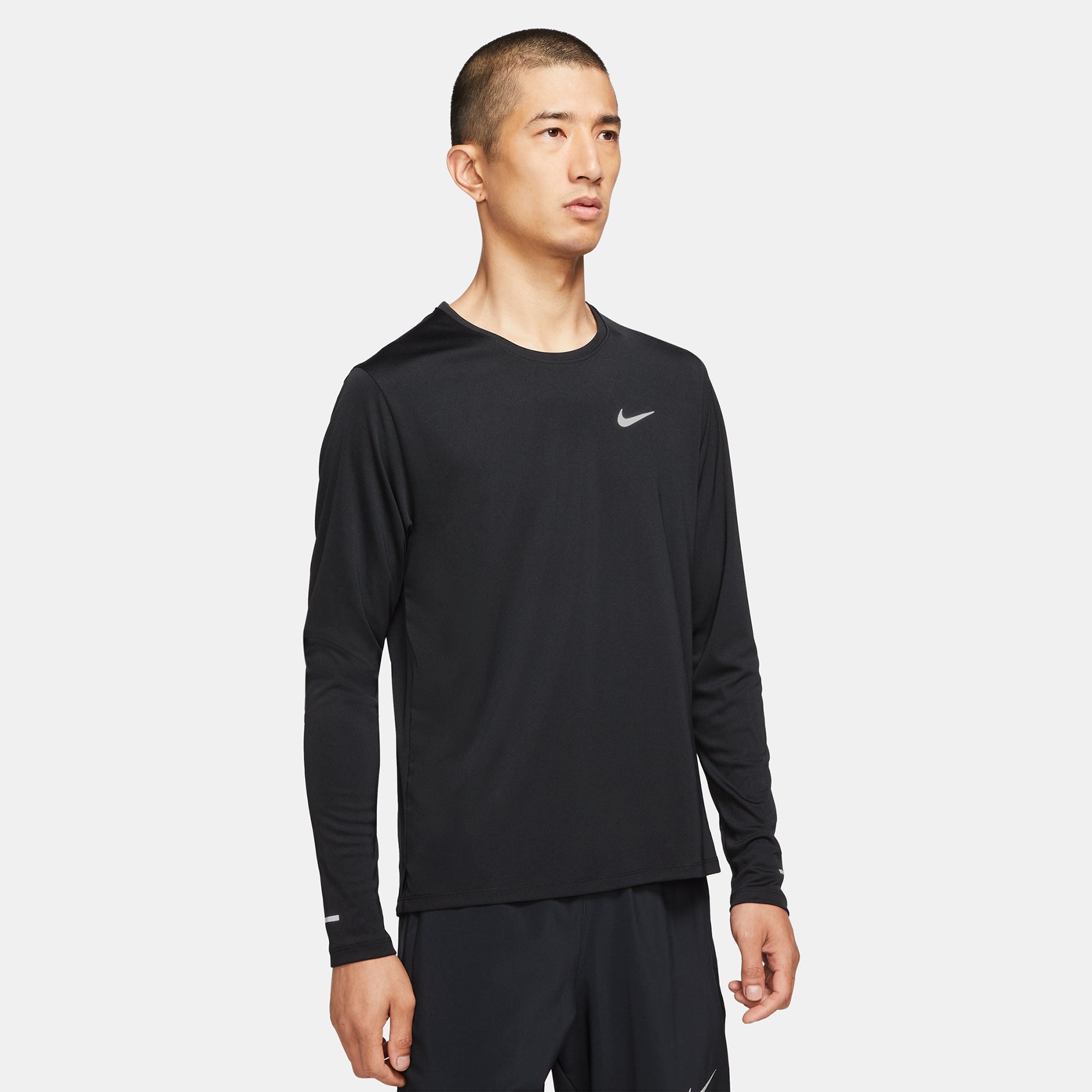 Nike Men's Dri-Fit UV Miler Long Sleeve Shirt, XL, Black