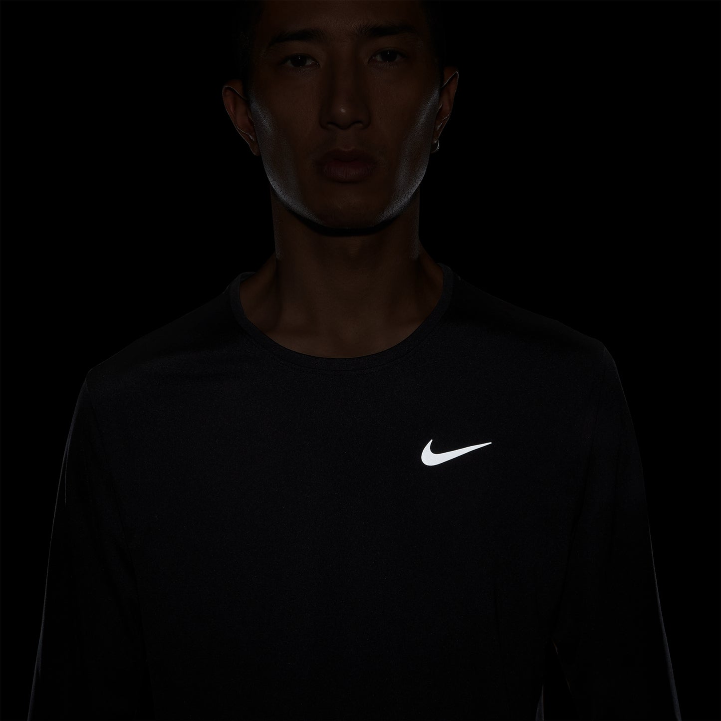 Men's Nike Dri-FIT Miler Long Sleeve Running Top - Black/Reflective Silver