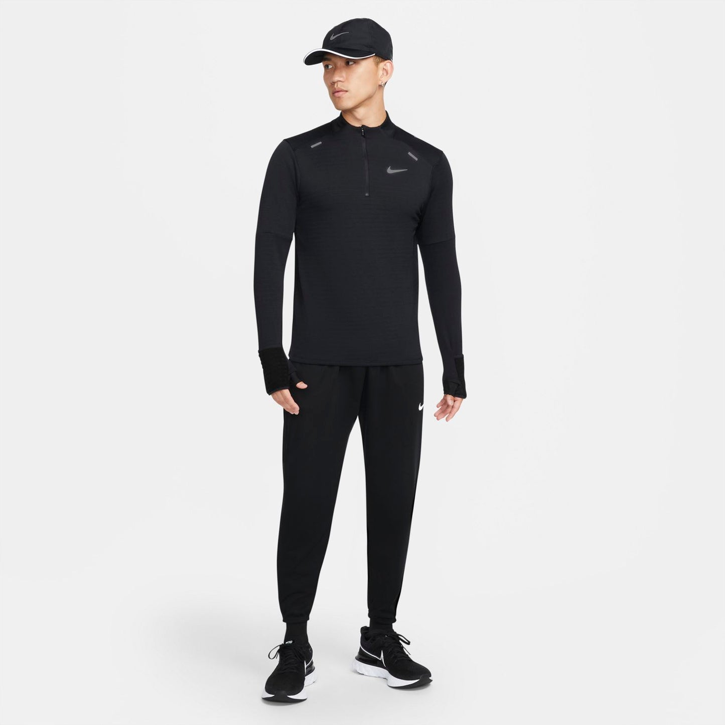 Men's Nike Therma-FIT Repel Element 1/2-Zip Running Top - Black/Reflective Silver