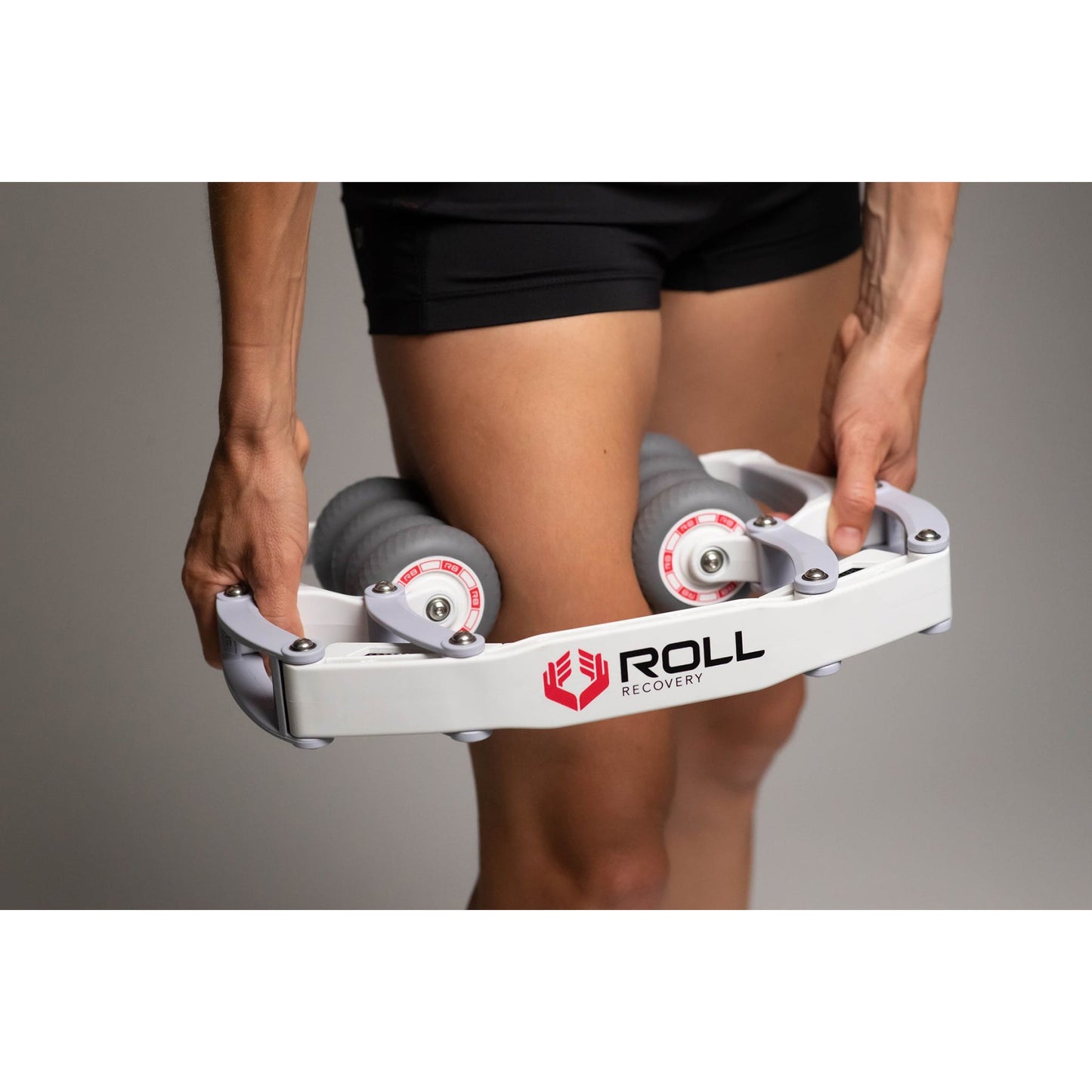 R8 Deep Tissue Massage Roller - Carbon Black