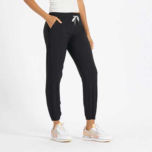 Women's Weekend Jogger - Black