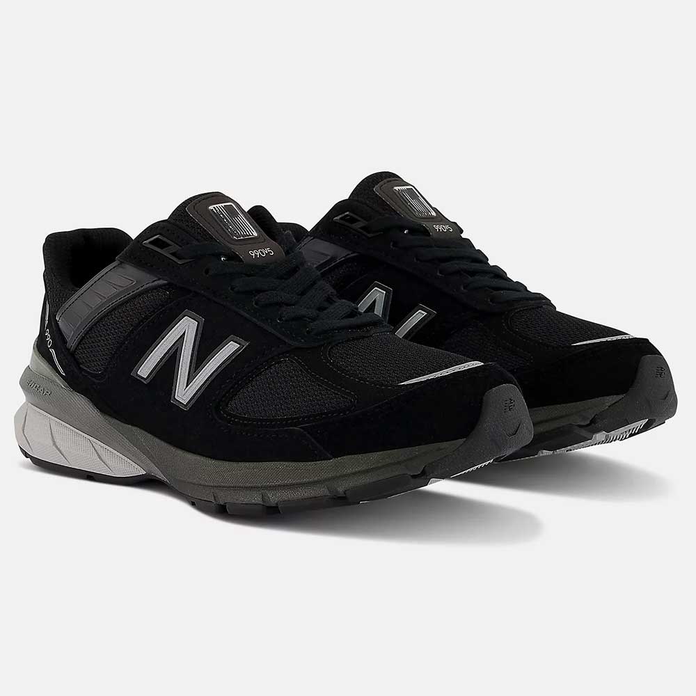 Women's MADE in USA 990v5 Core Running Shoe - Black/Silver- Wide (D)