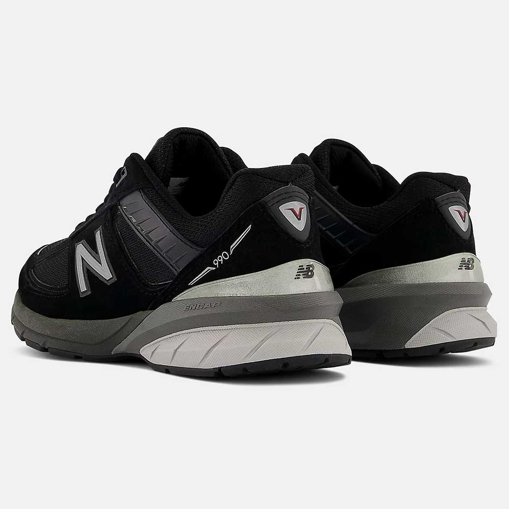 Women's MADE in USA 990v5 Core Running Shoe - Black/Silver- Wide (D)