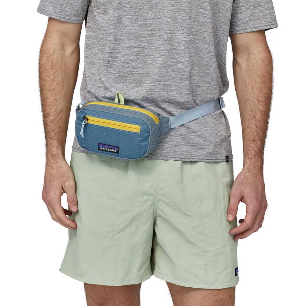 Ultralight Black Hole Mini Hip Pack - Steam Blue