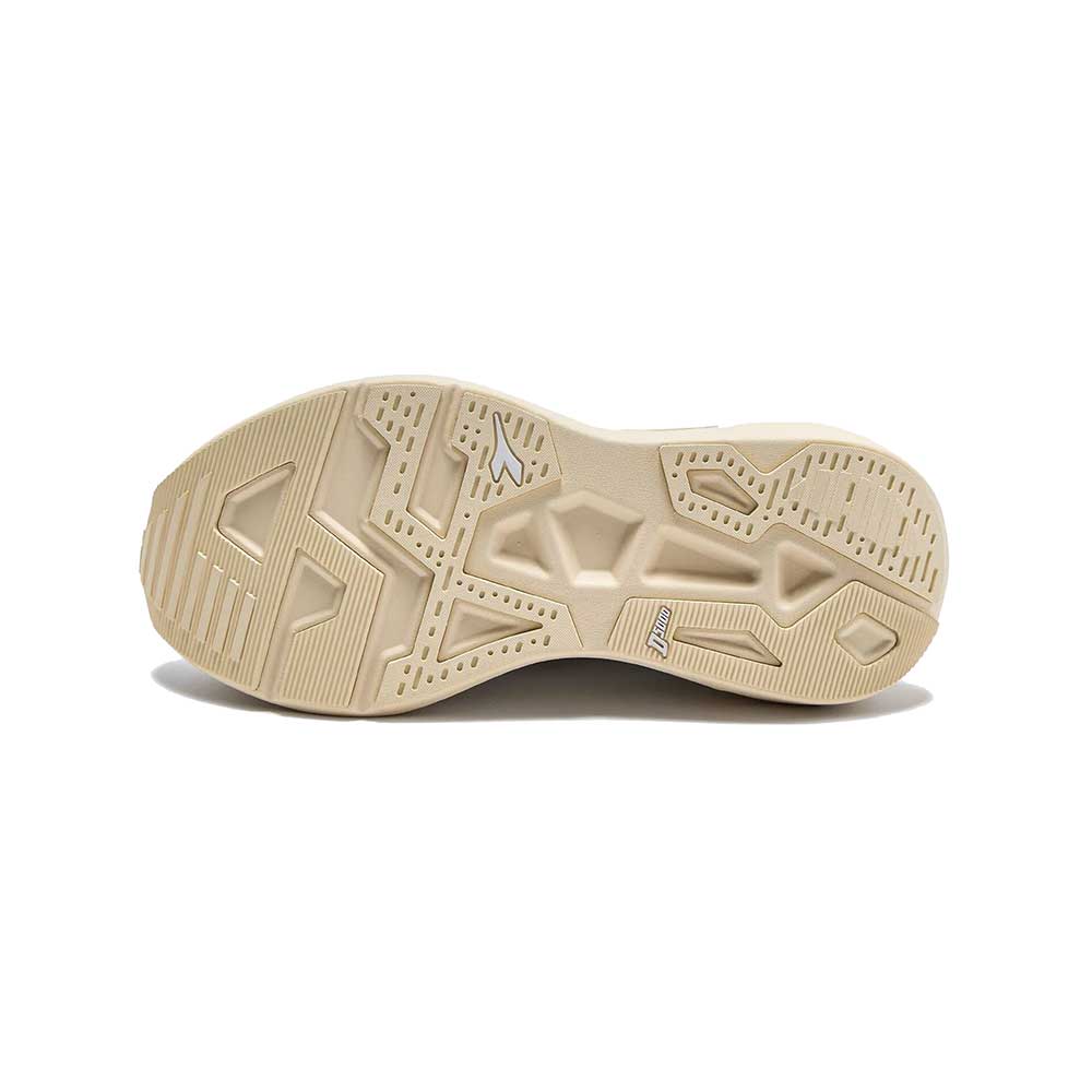Women's Cellula 2 Running Shoe - White/Whisper White - Regular (D)