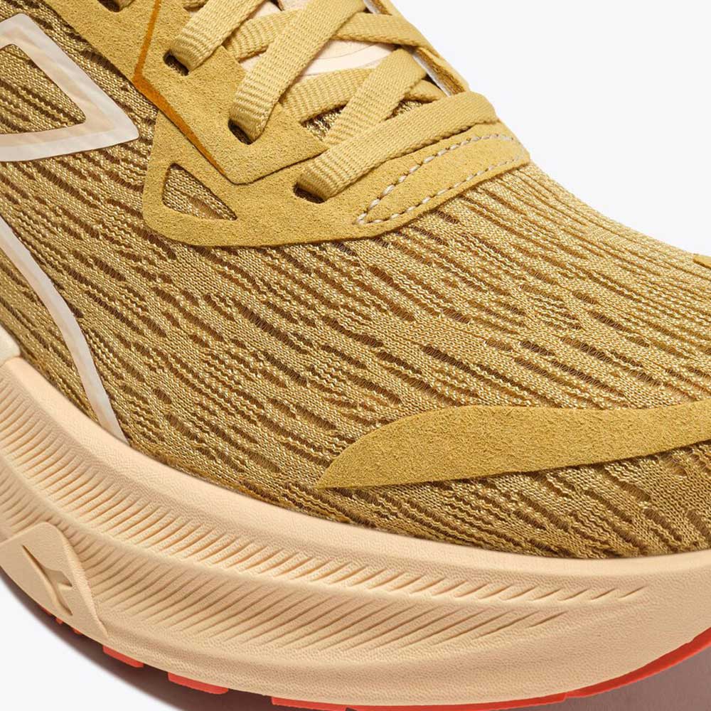 Women's Nucleo 2 Running Shoe - Rattan/Buttercream - Regular (B)