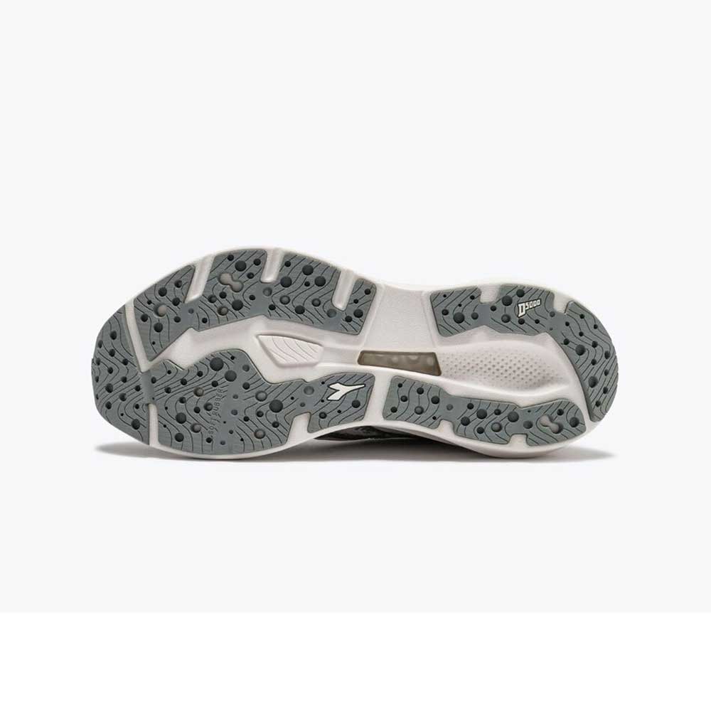 Women's Mythos Blushield Vigore 4 (B) - Silver/Forged Iron