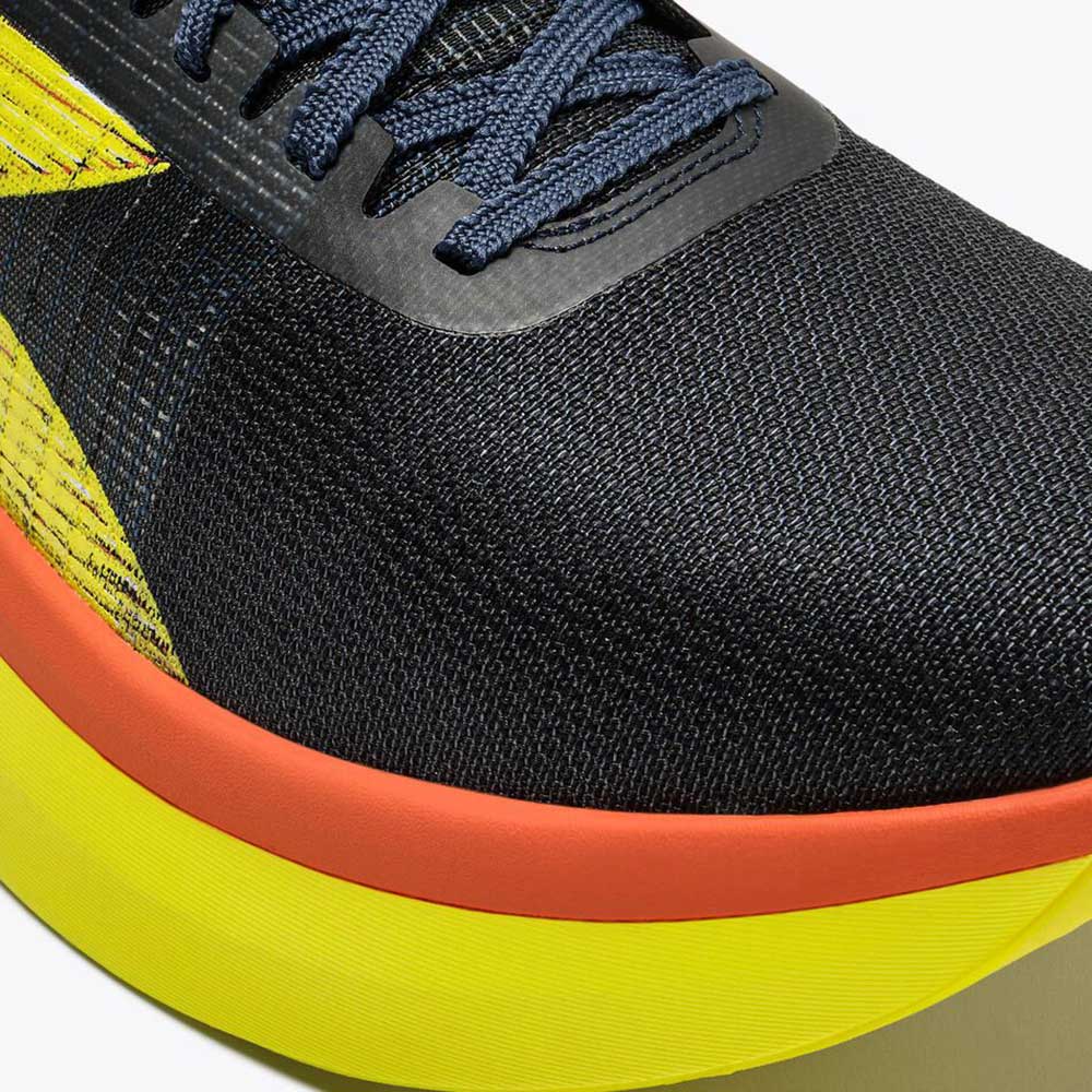 Gara Carbon 3 Running Shoe - K Denim/Slphr Sprg/Sclt Ibis - Regular (D)