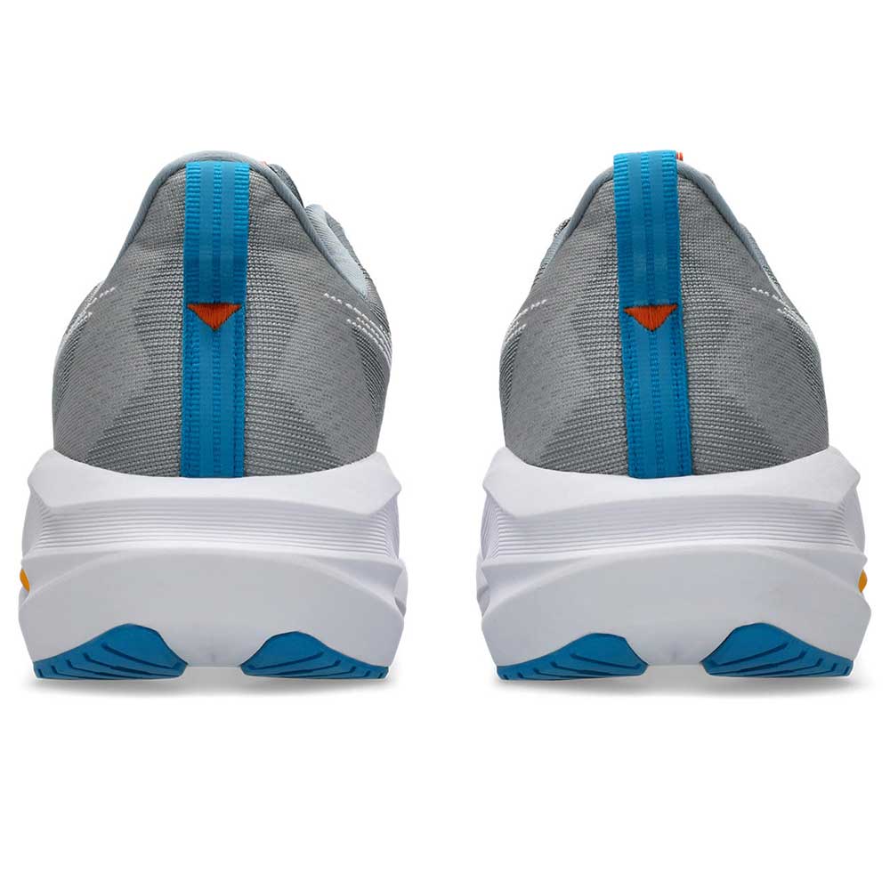 Men's Novablast 5 Running Shoe - Gravel/White - Regular (D)