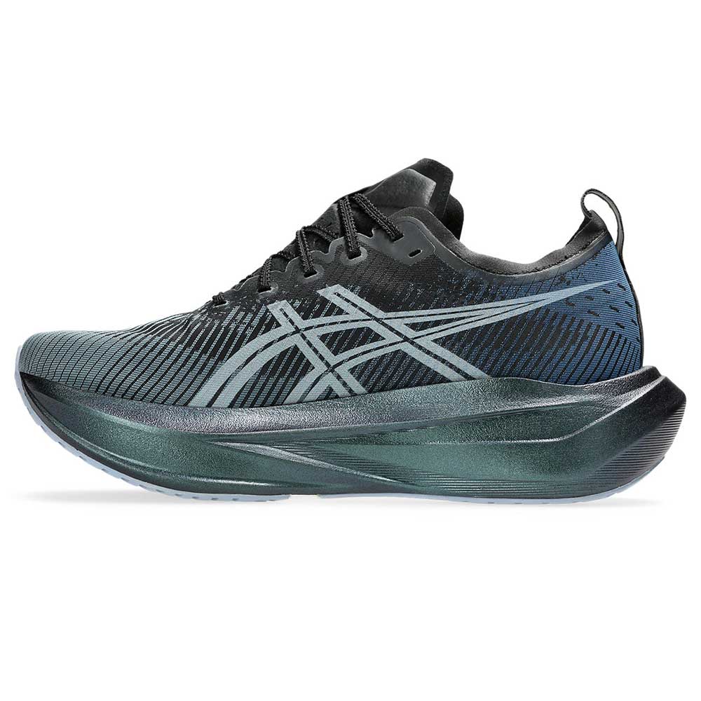 Megablast Running Shoe - Black/White - Regular (D)