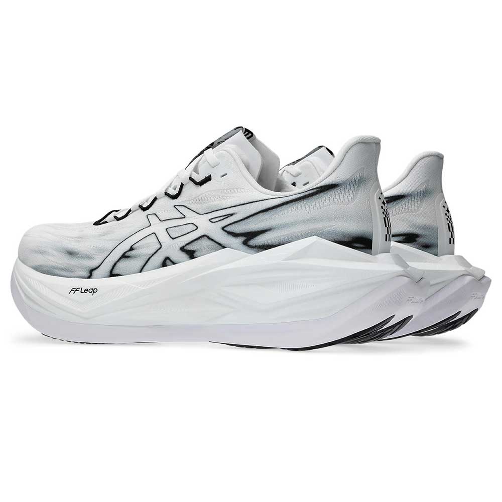 Superblast 3 Running Shoe - White/Black - Regular (D)